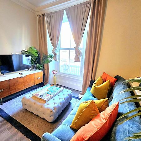 Stylish Hyde Park Home By Tube Stations With Elevator ロンドン エクステリア 写真